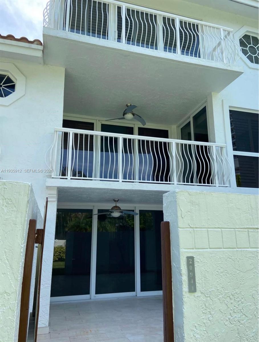 GOLDEN POINTE - Residential