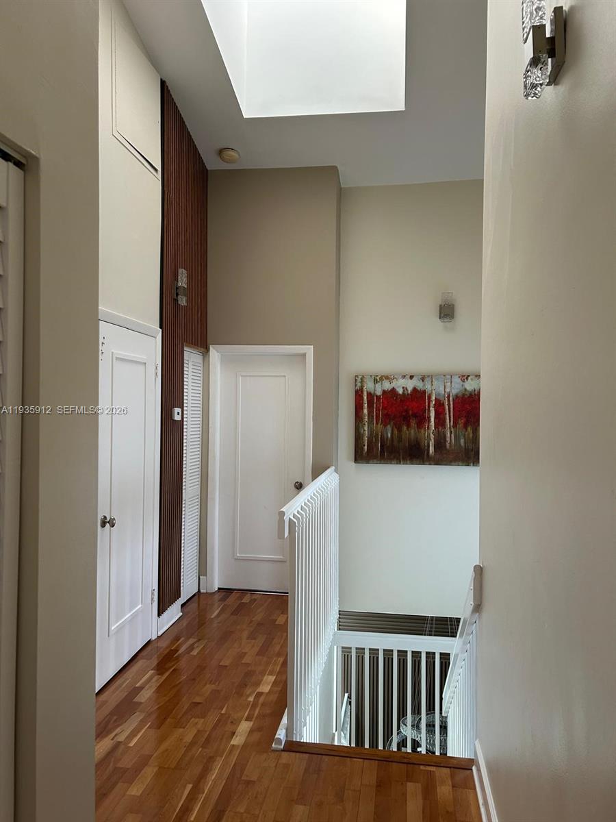 GOLDEN POINTE - Residential