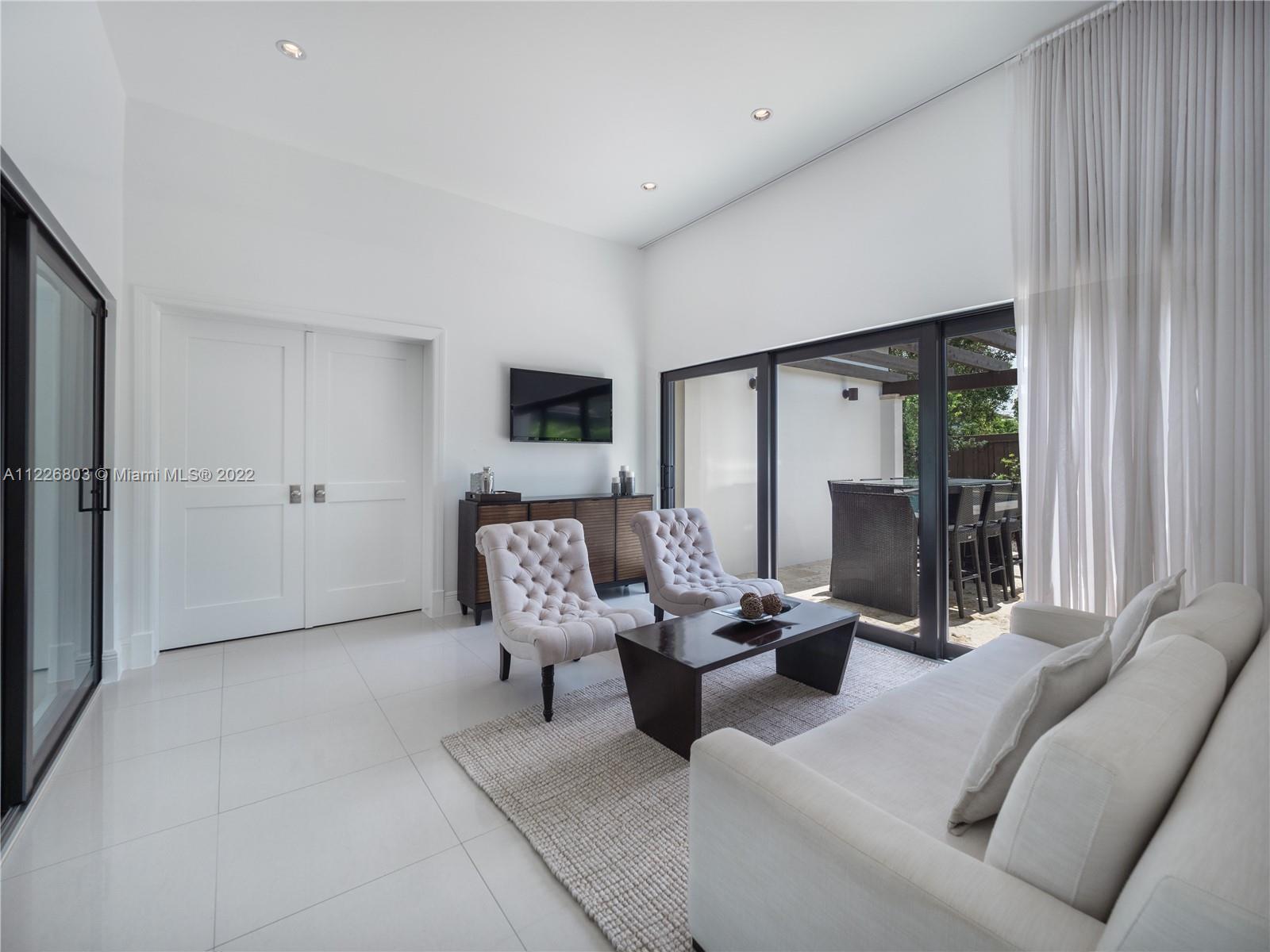 PALM MIAMI HEIGHTS REV - Residential