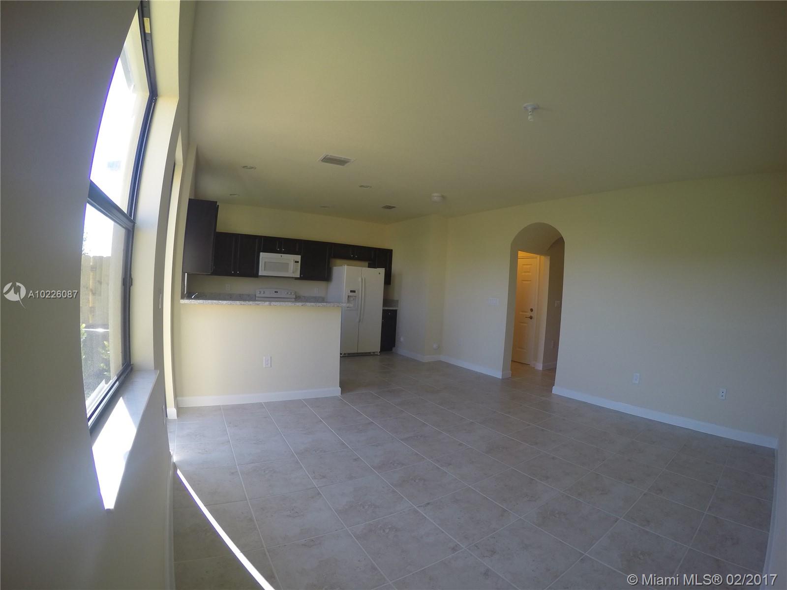 SILVER PALM WEST - Residential Lease