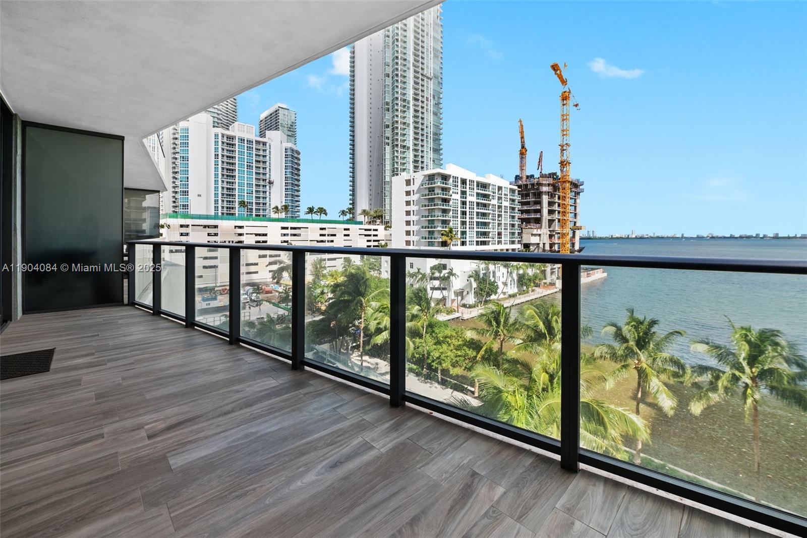 ICON BAY CONDO - Residential Lease