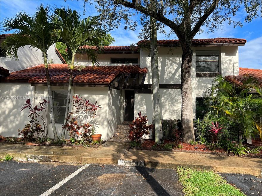 Nice 3bed/2bath 2 story condo located at Crossings Village Condo Subdivision. Unit has a new updated bathroom, freshly painted, 18X18  white tile on first floor, new tile floors on second floor.  There is one Bedroom and Full Bath downstairs, big rap around backyard-great for entertainment.  Very close to shopping center, supermarket, enjoy clubhouse and amenities.