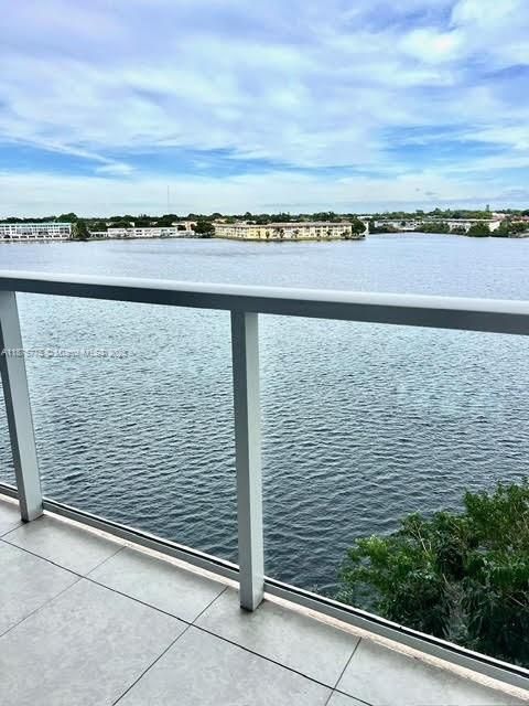 1301 NE Miami Gardens Dr 502W Miami FL 33179