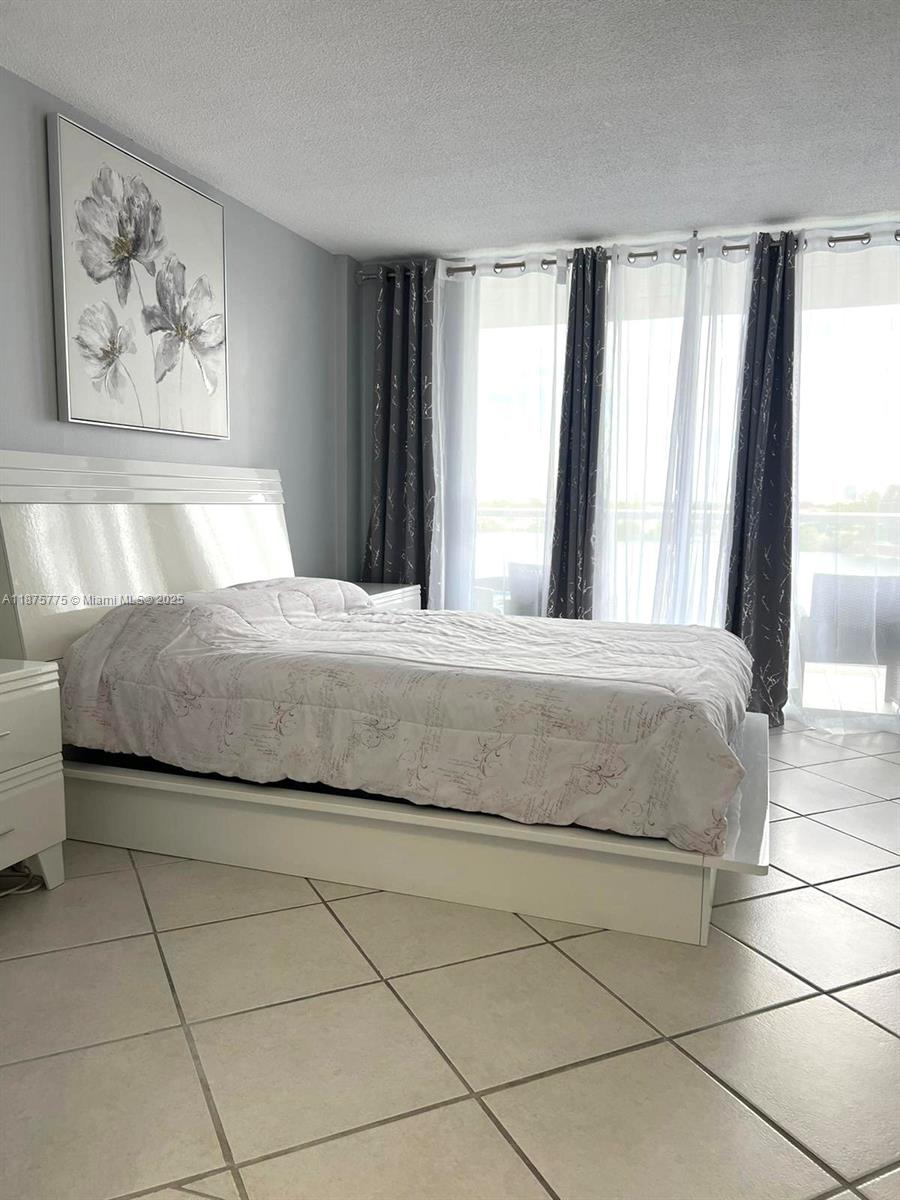 BUCKLEY TOWERS CONDO - EA - Residential