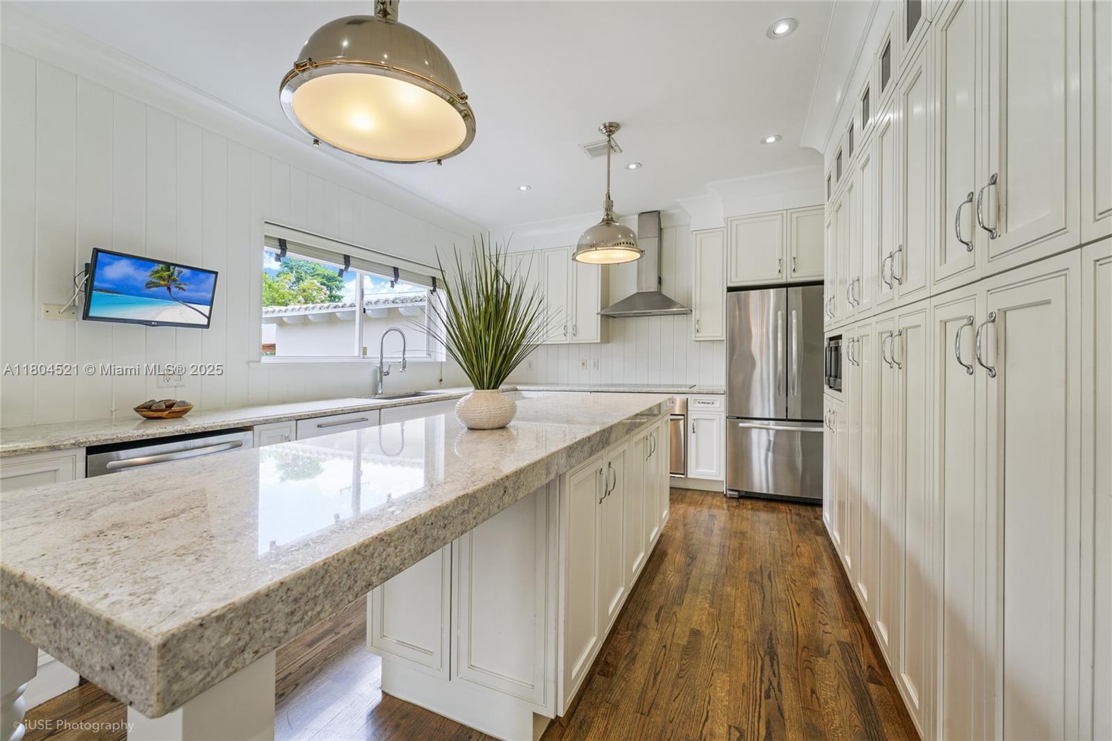 BEACH VIEW ADDN - Residential