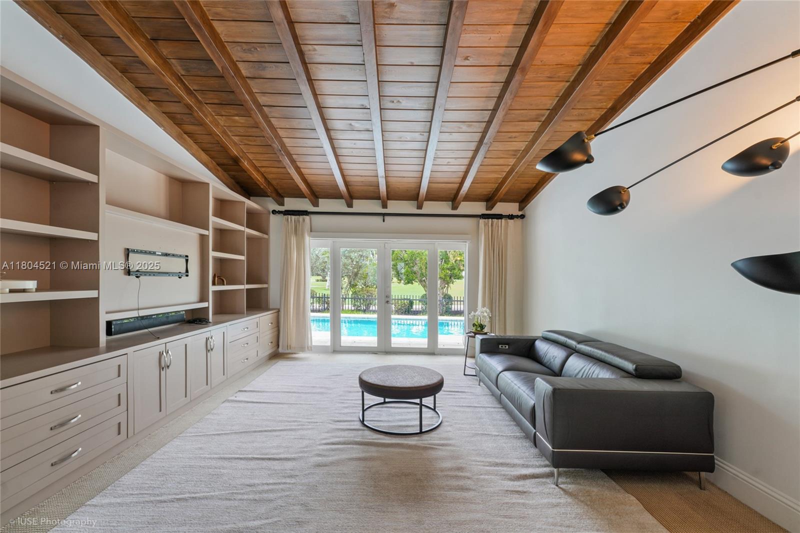 BEACH VIEW ADDN - Residential