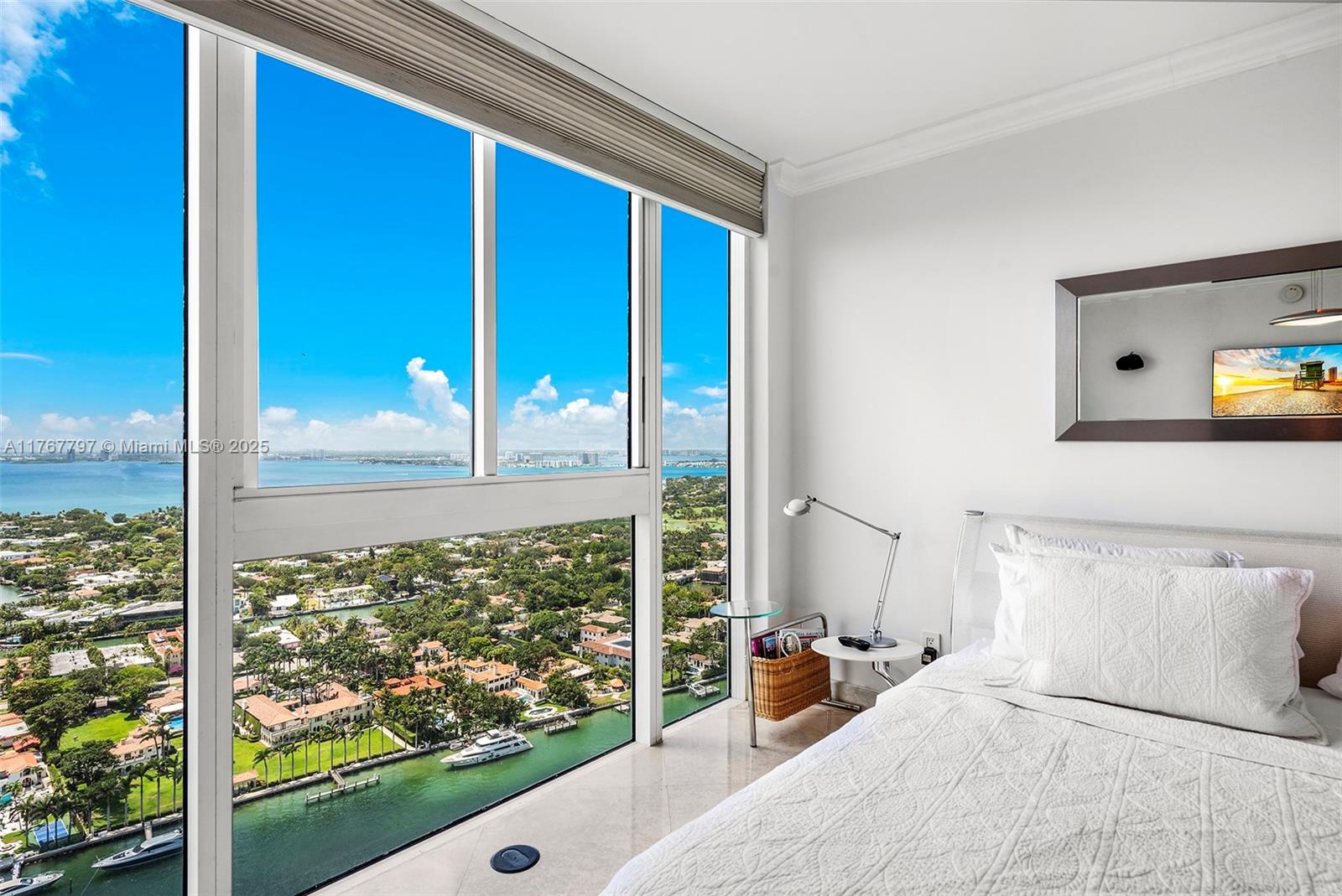 GREEN DIAMOND CONDO - Residential Lease