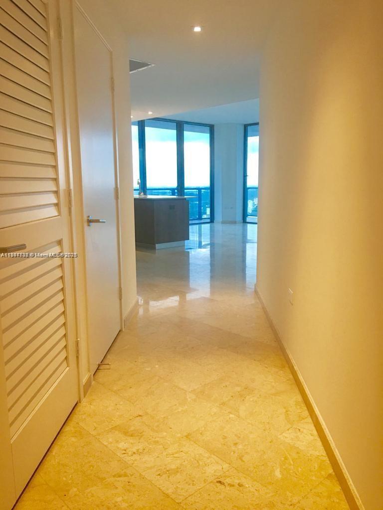 RISE CONDO - Residential Lease