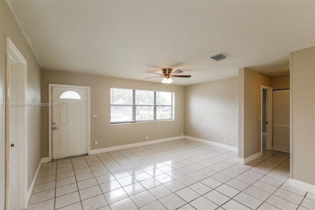 Photo of 1500 NW 43 St, Oakland Park, FL 33309 (MLS # A11882939)