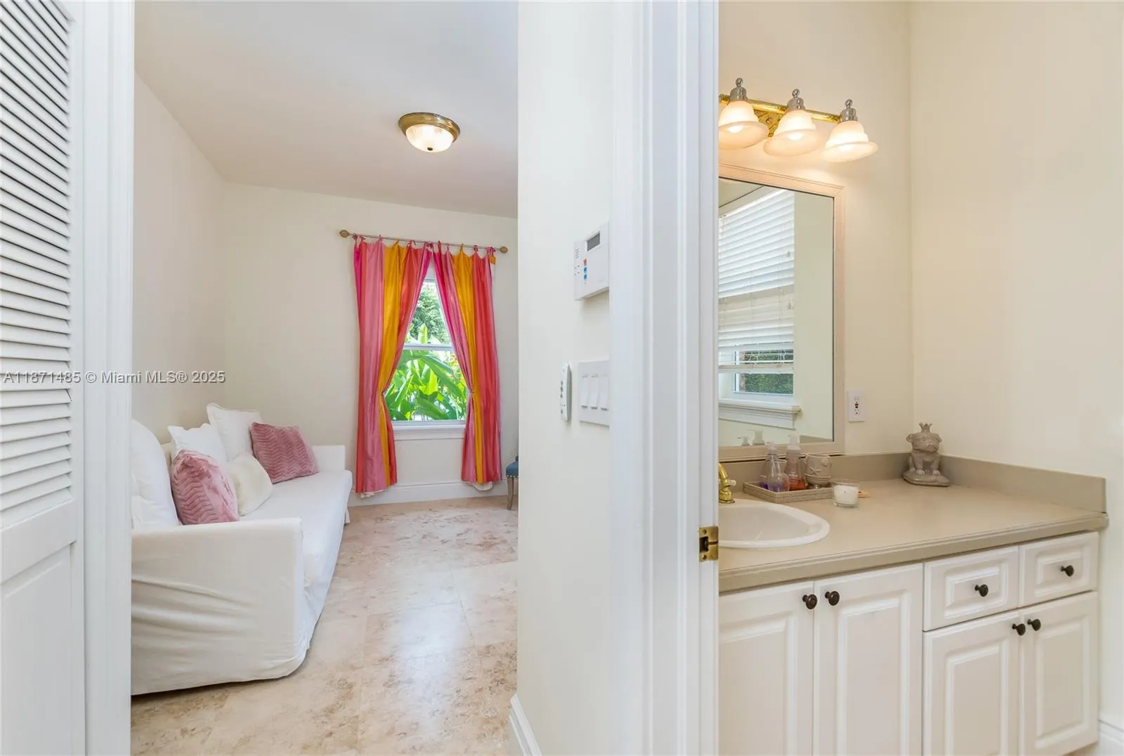 Coral Gables, Florida 33143, United States, 7 Bedrooms Bedrooms, ,7 BathroomsBathrooms,Residential,Active,202631