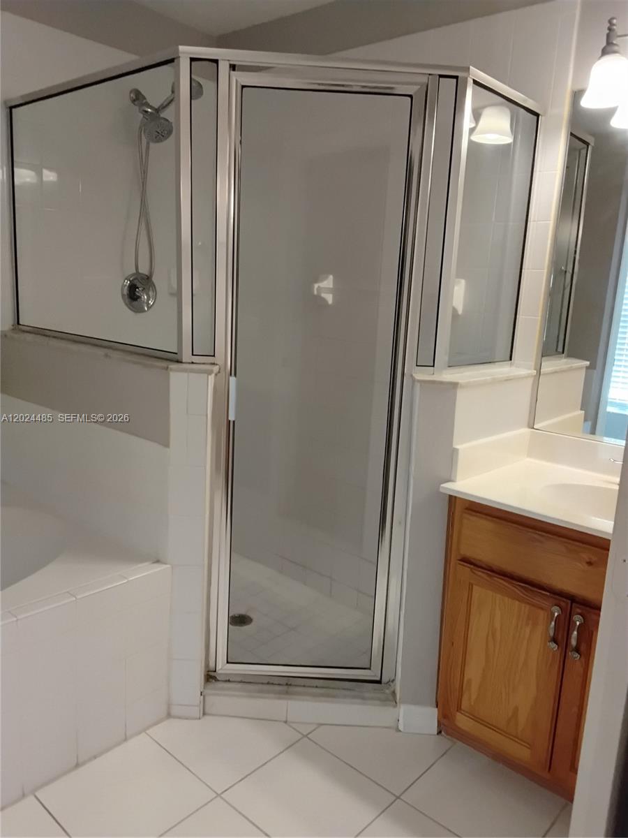 PORT ST LUCIE SECTION 8 - Residential Lease