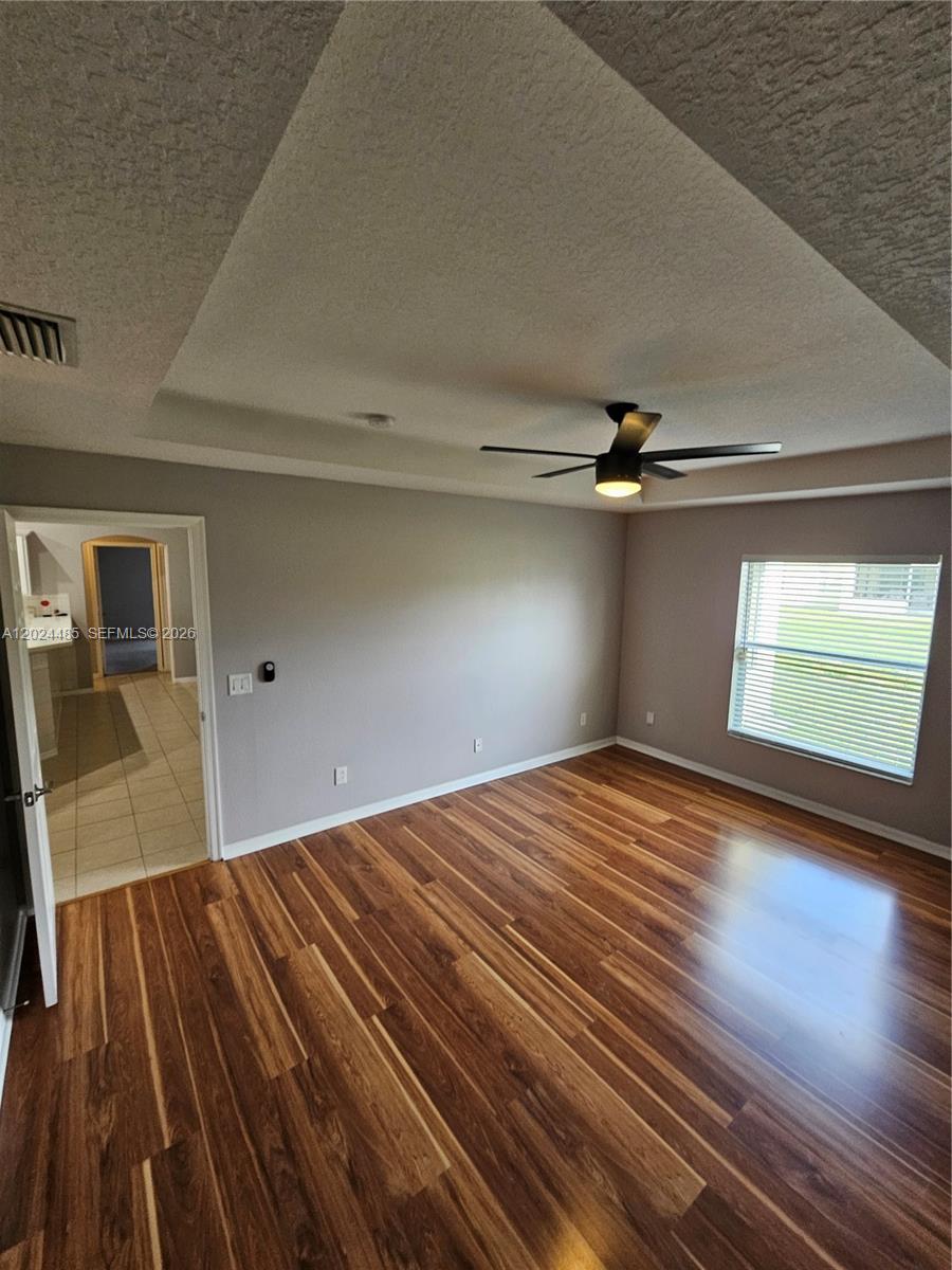 PORT ST LUCIE SECTION 8 - Residential Lease