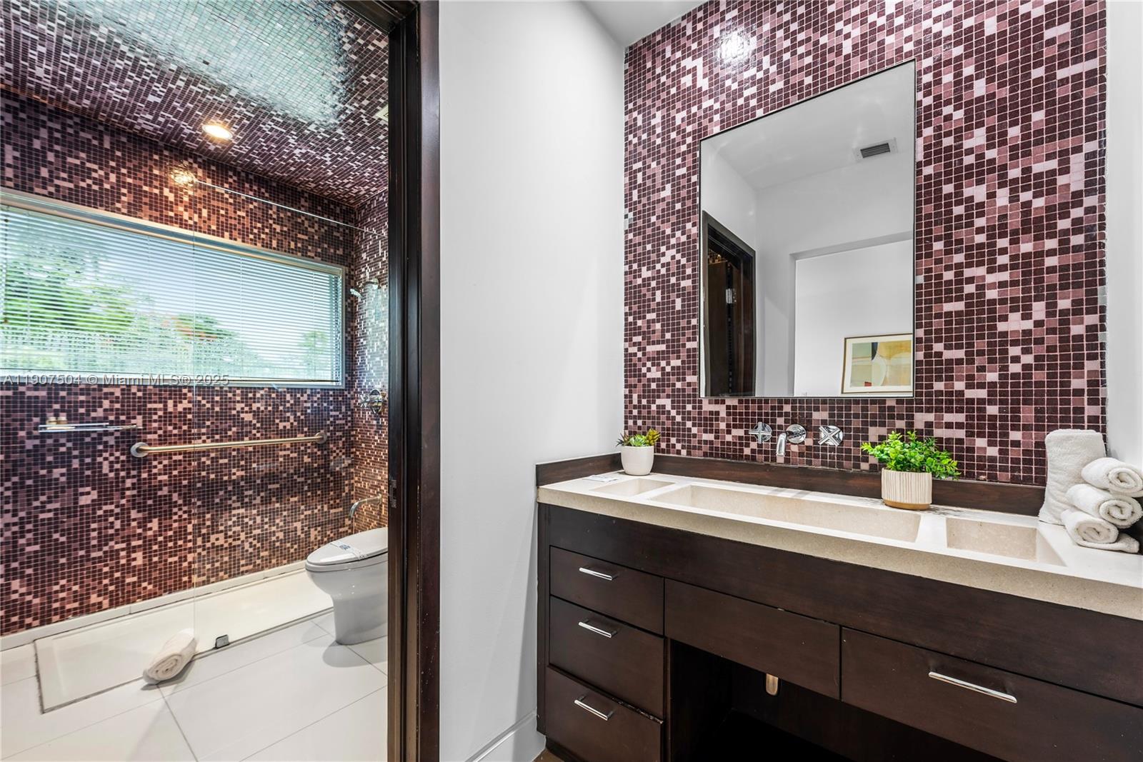 GLENCOE A SUB - Residential Lease