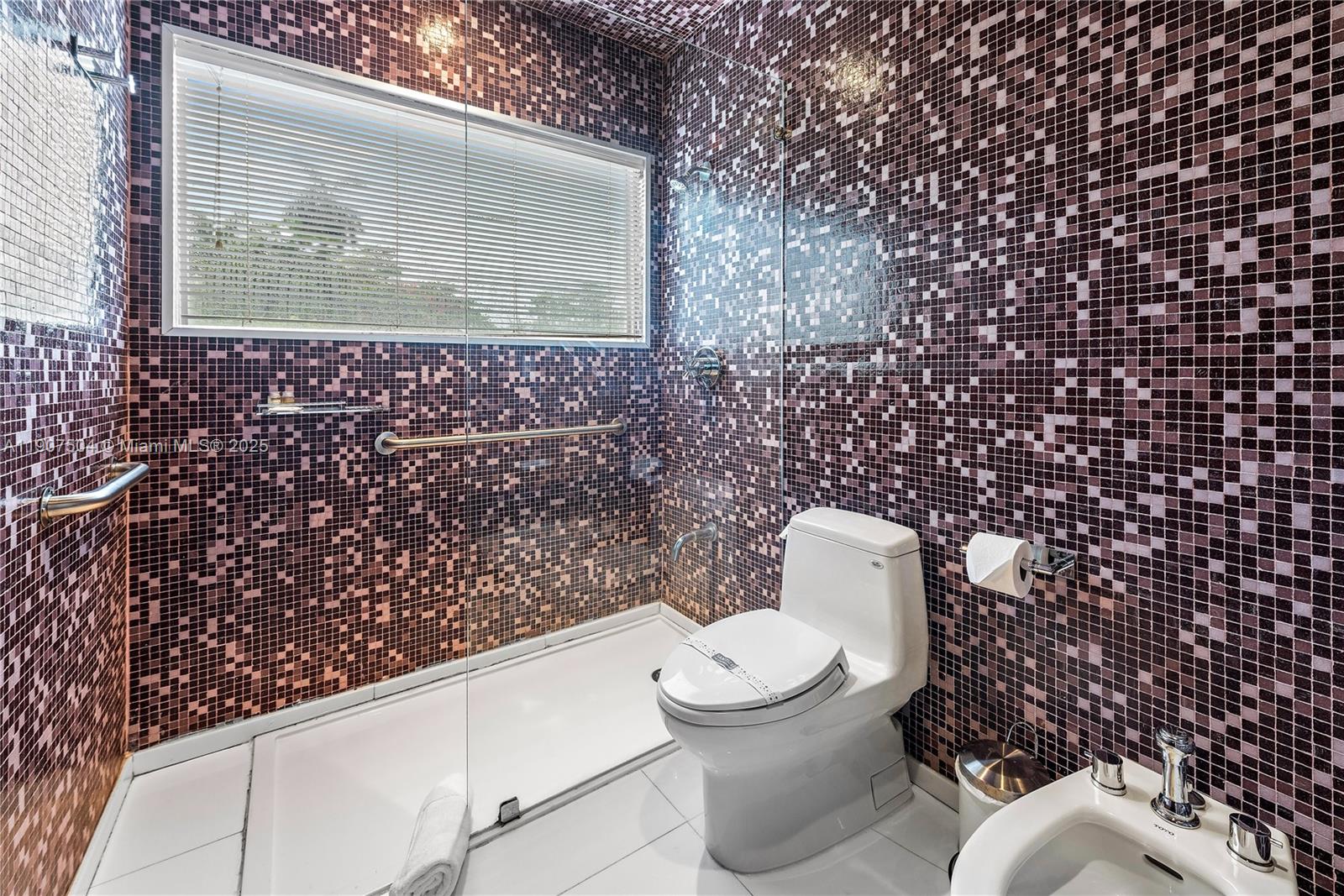 GLENCOE A SUB - Residential Lease