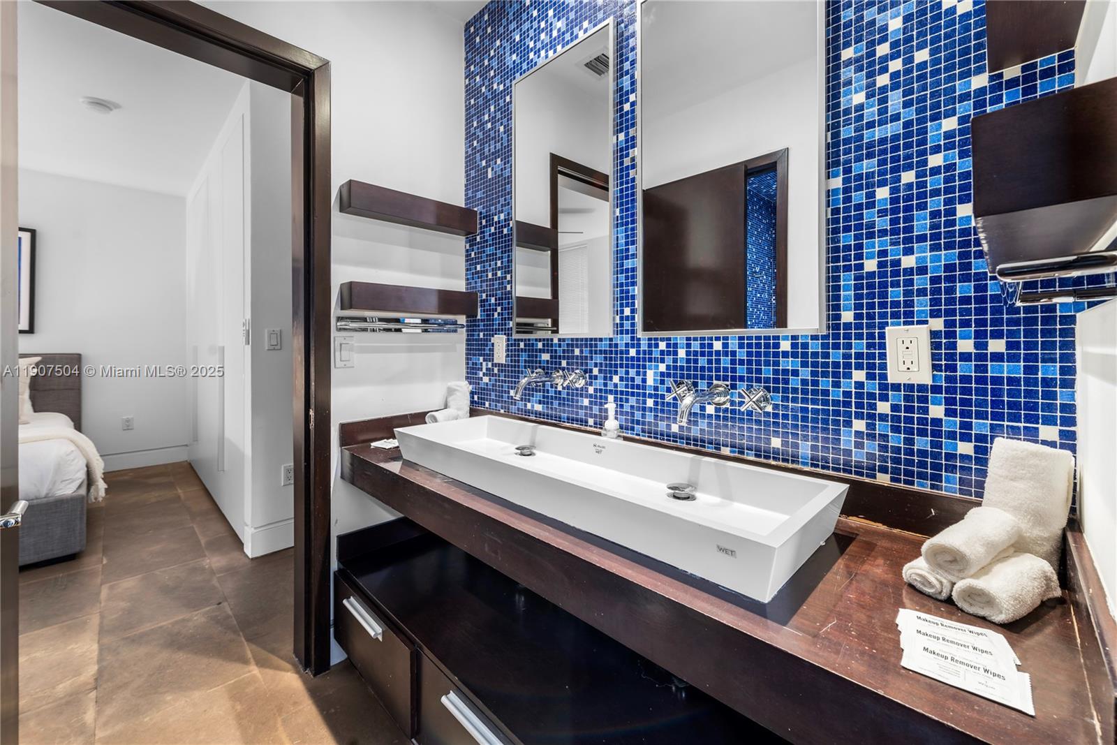 GLENCOE A SUB - Residential Lease