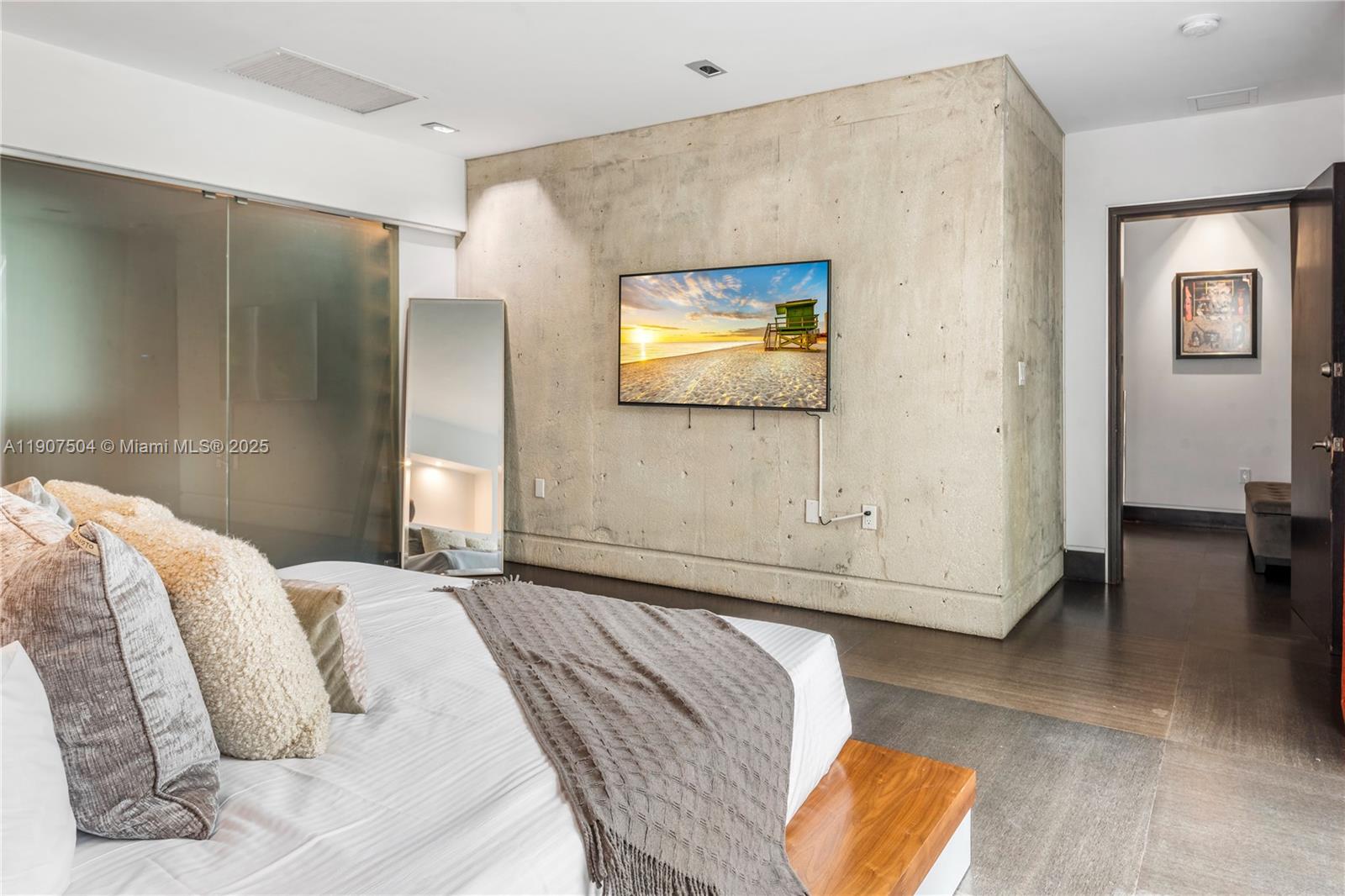 GLENCOE A SUB - Residential Lease