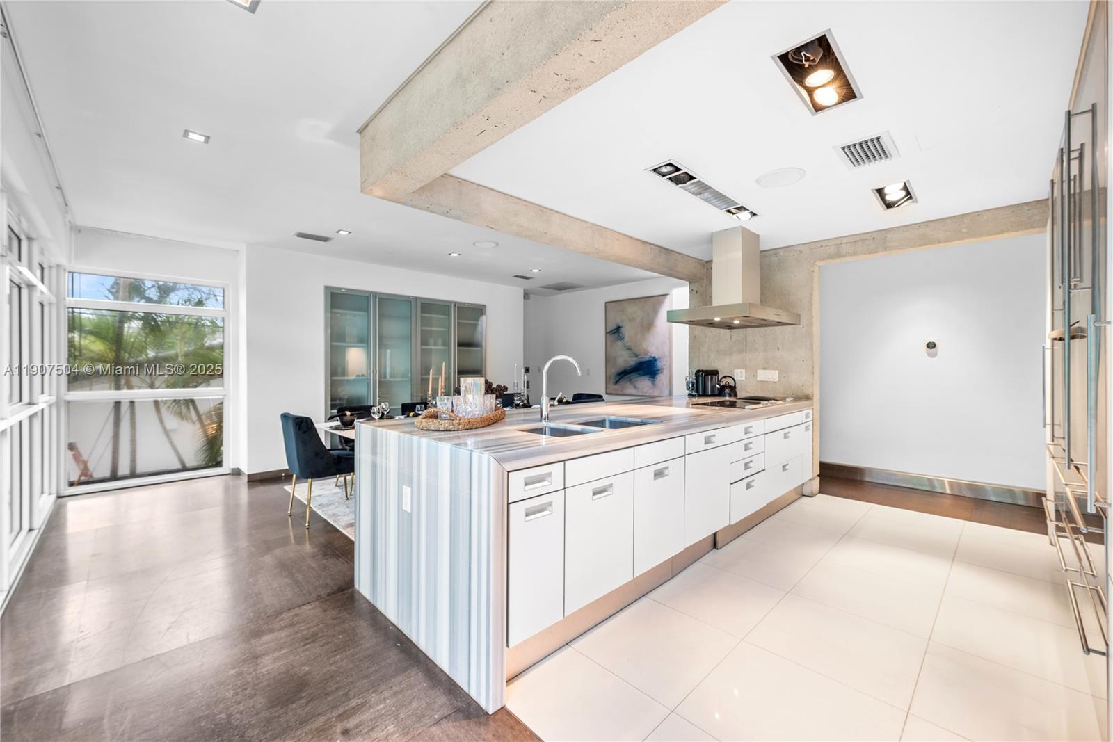 GLENCOE A SUB - Residential Lease