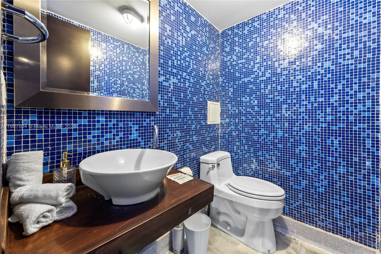 GLENCOE A SUB - Residential Lease