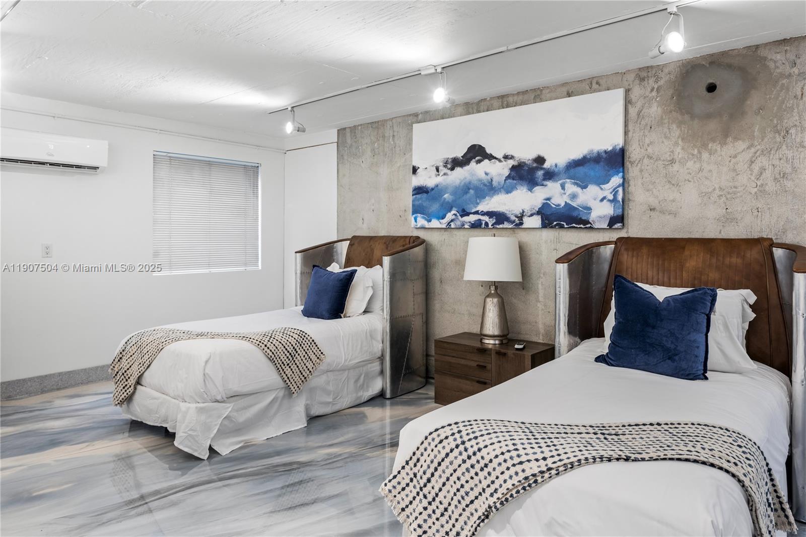 GLENCOE A SUB - Residential Lease