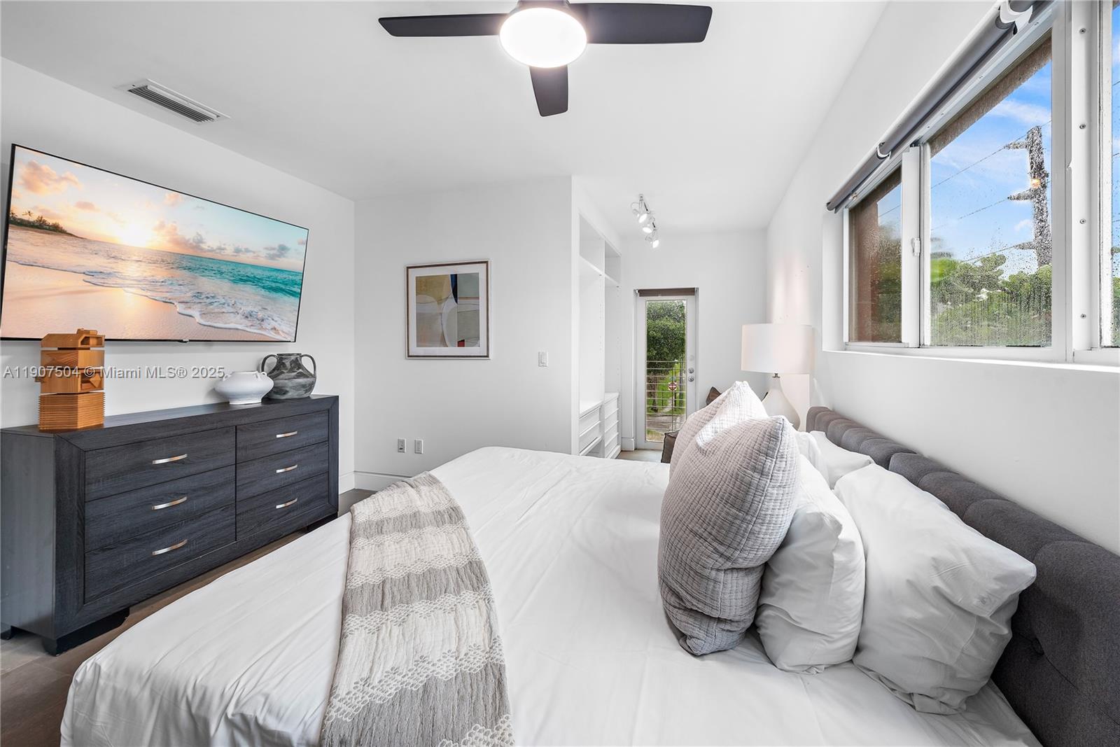 GLENCOE A SUB - Residential Lease