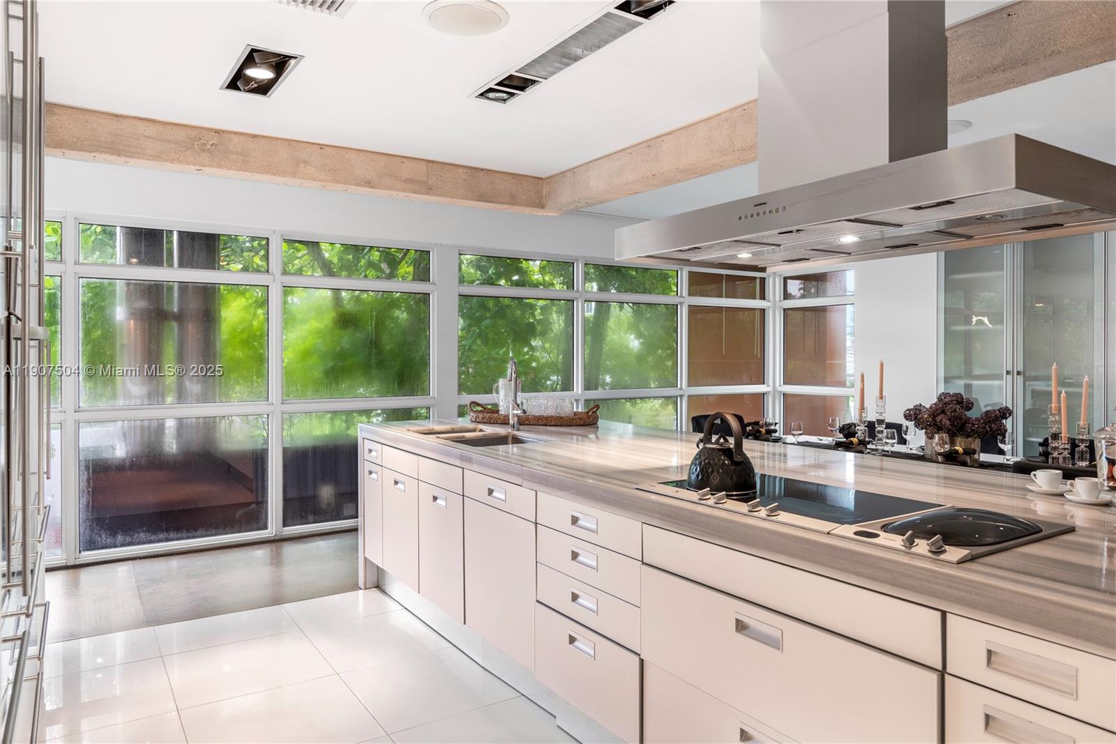 GLENCOE A SUB - Residential Lease