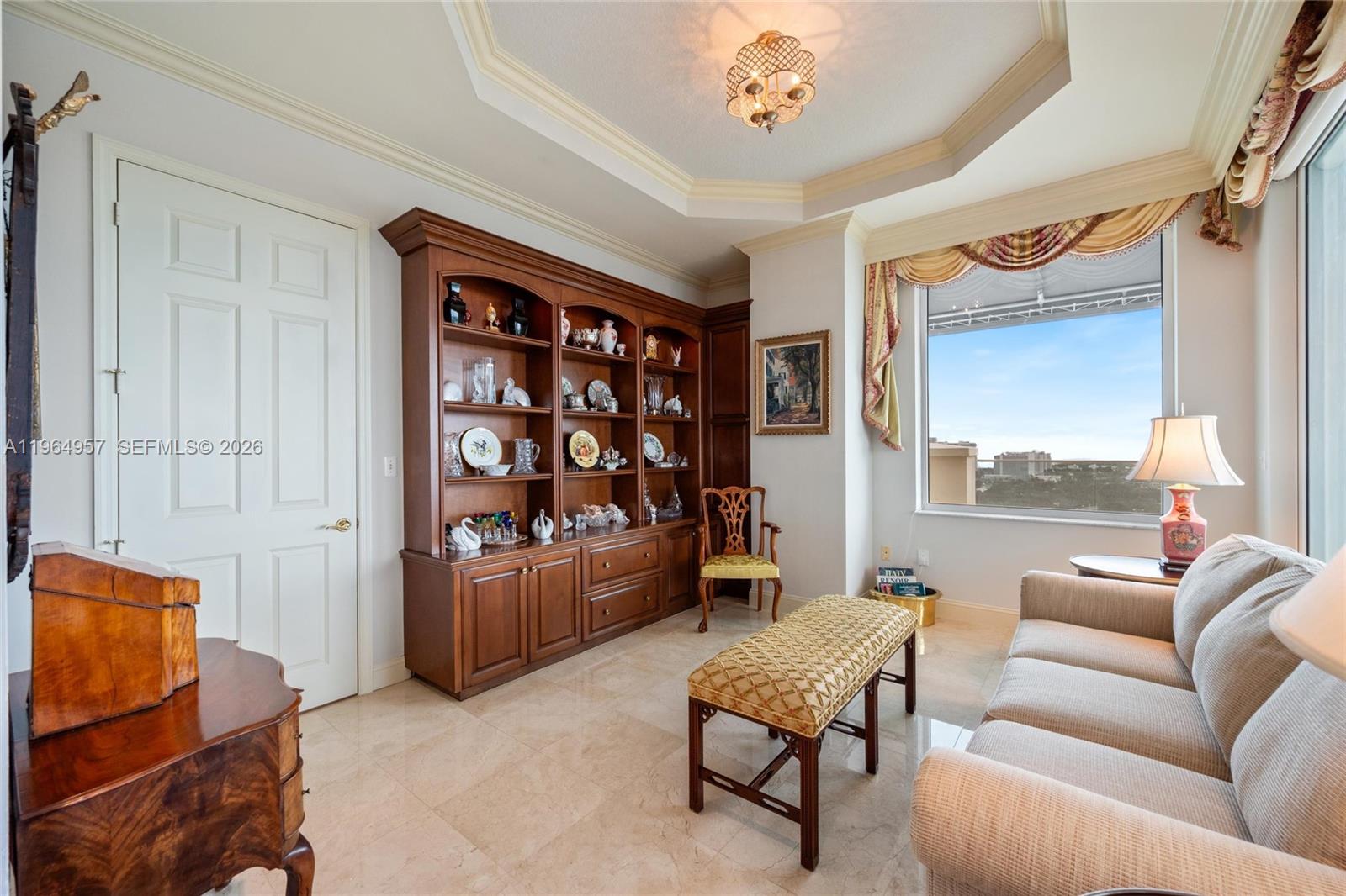 HARBOURAGE PLACE CONDO - Residential