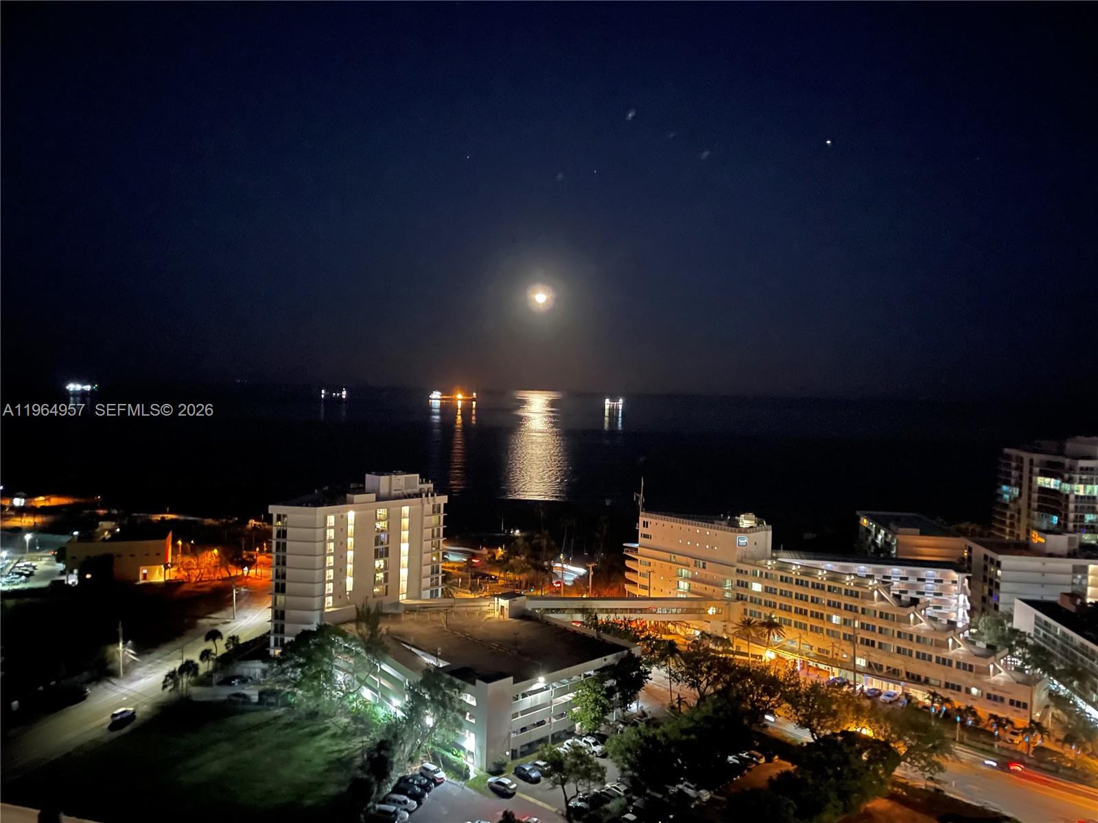 HARBOURAGE PLACE CONDO - Residential