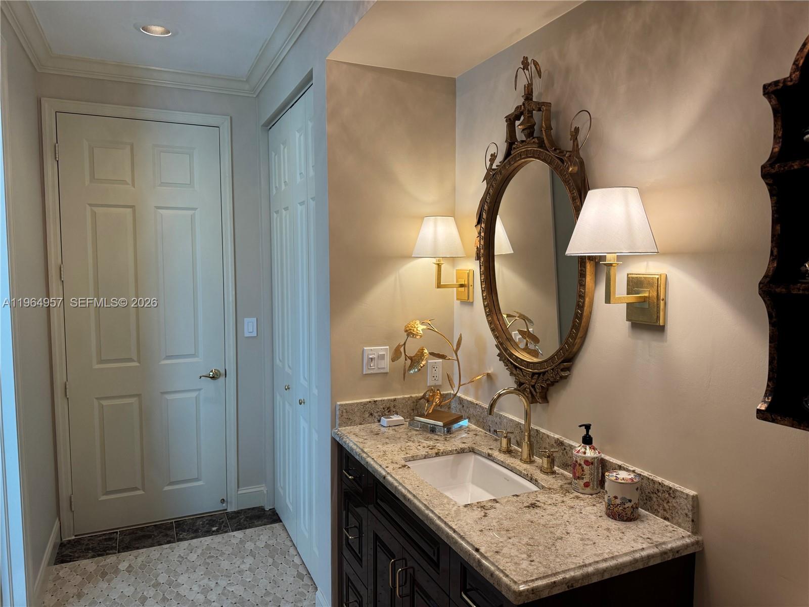 HARBOURAGE PLACE CONDO - Residential