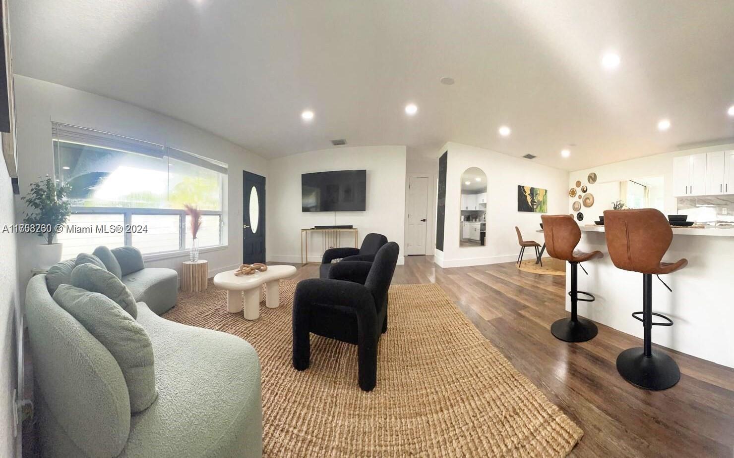 FLORAL HEIGHTS 1ST ADD - Residential
