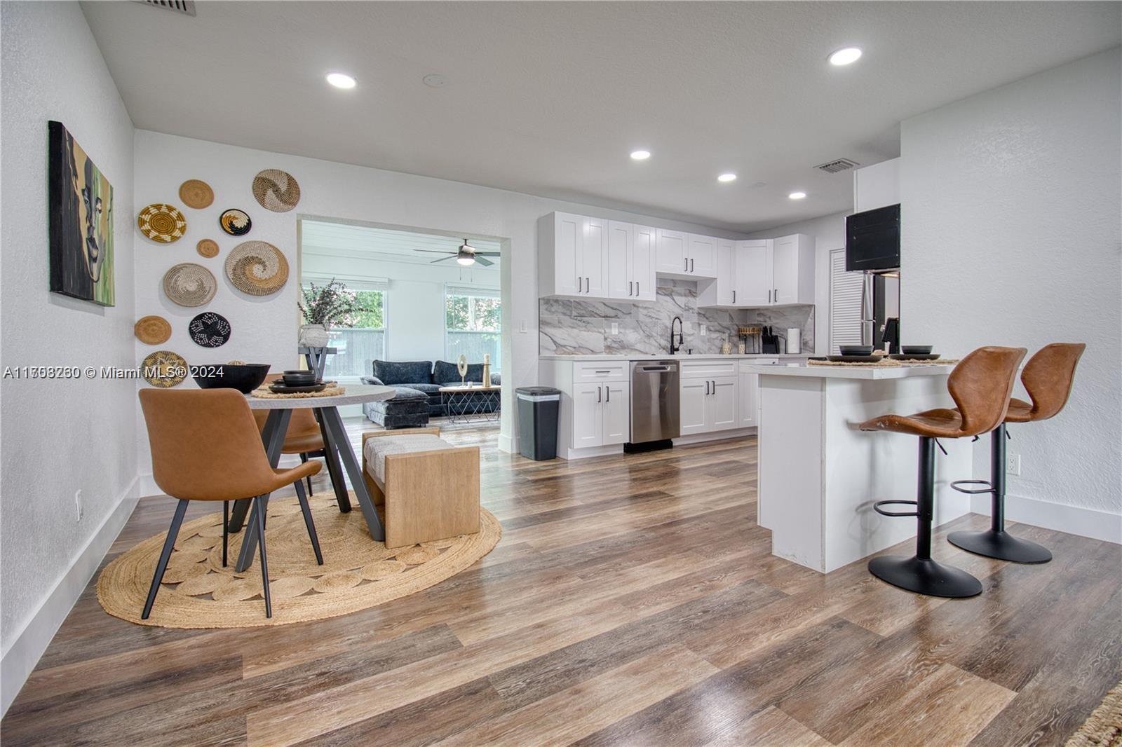 FLORAL HEIGHTS 1ST ADD - Residential