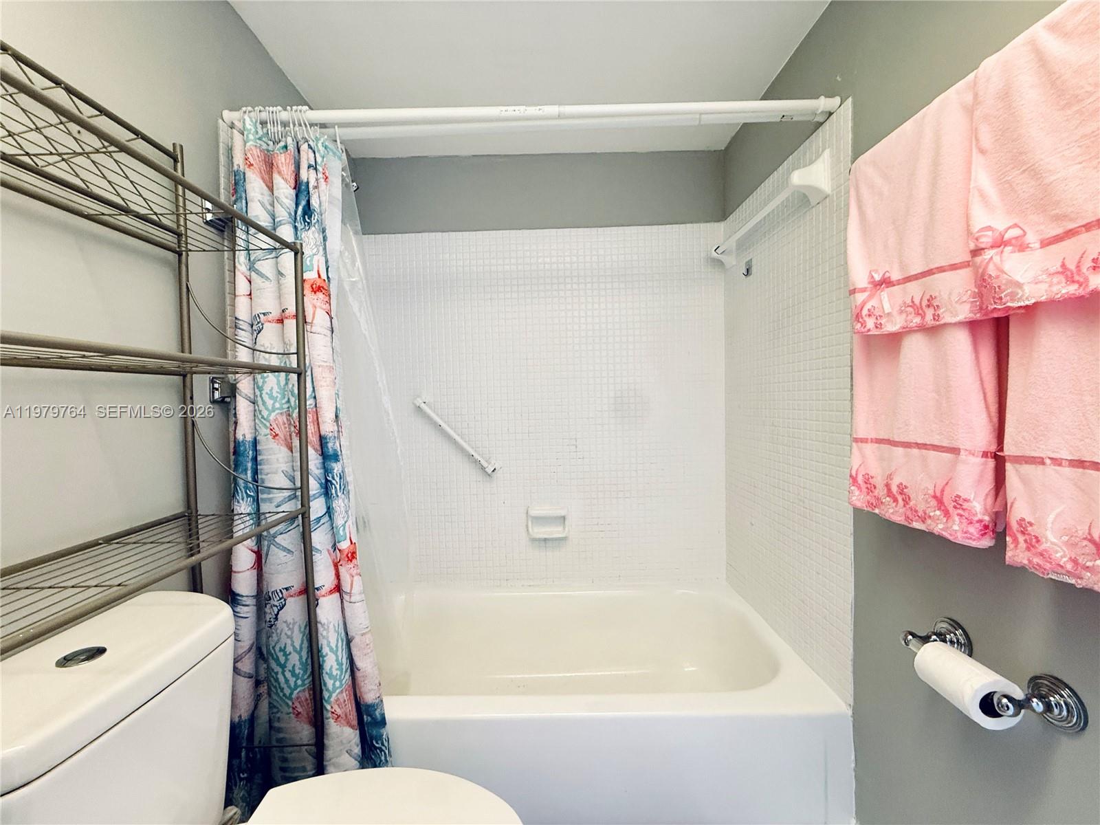 SUNRISE LAKES 34 CONDO - Residential