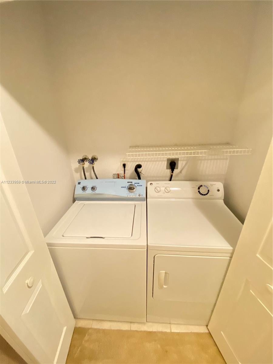 KENDALL BREEZE - Residential