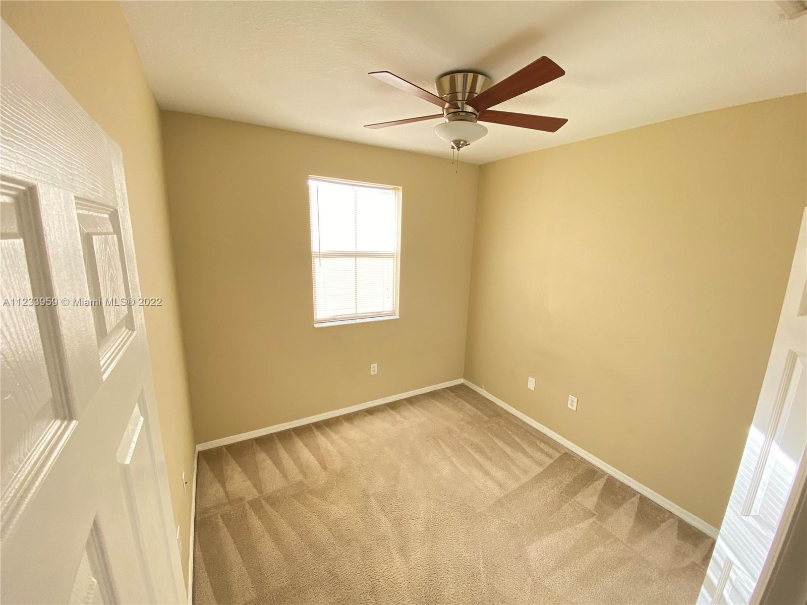 KENDALL BREEZE - Residential