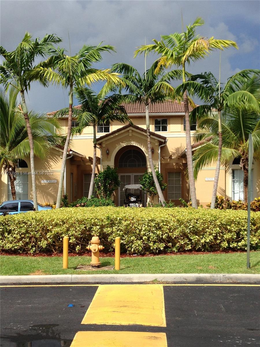 KENDALL BREEZE - Residential