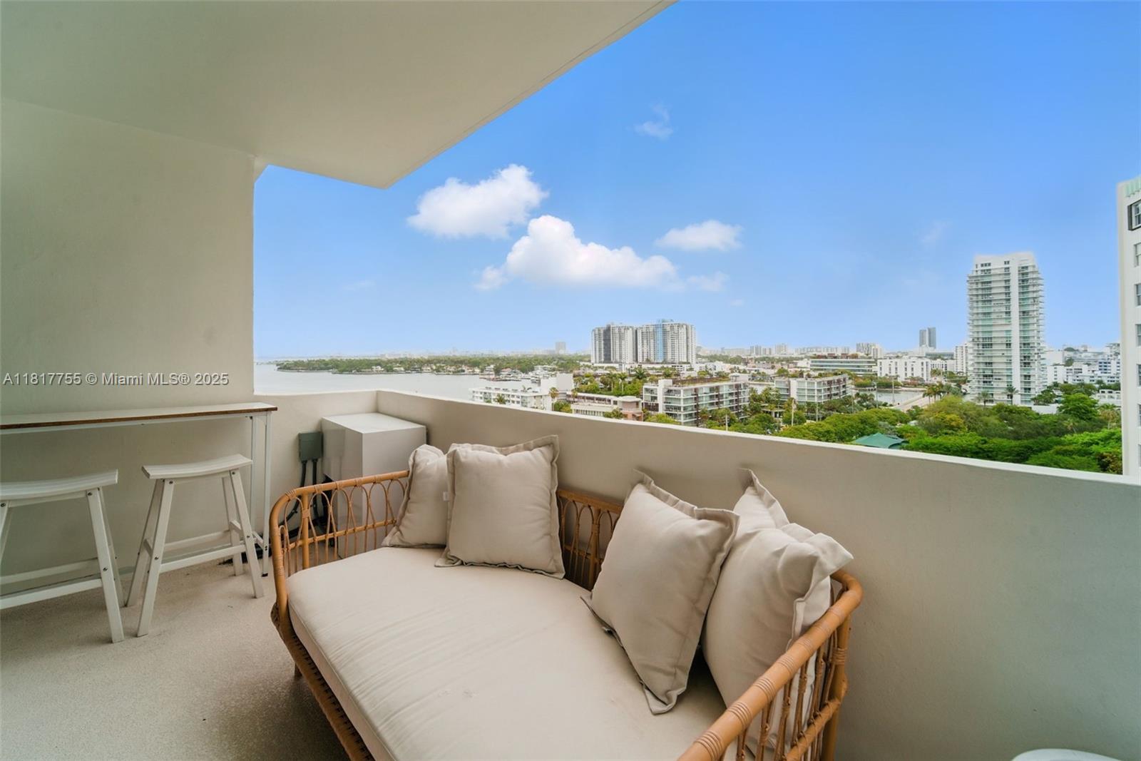 BELLE ISLE - Residential