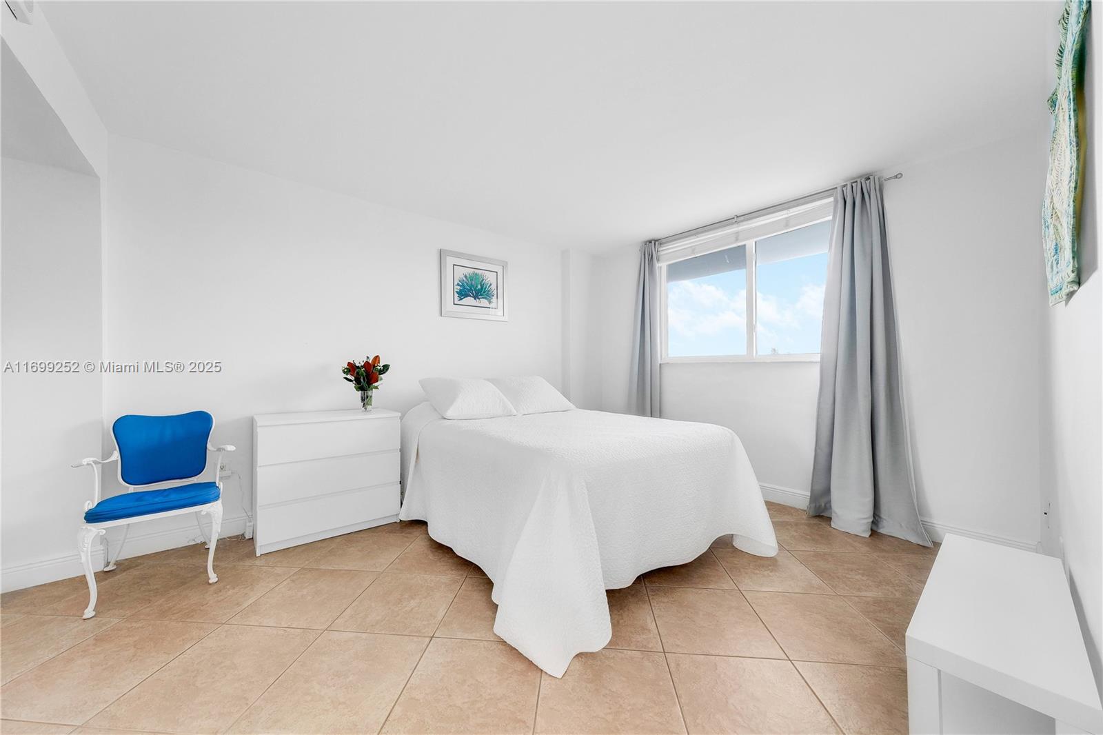 OCEAN POINT CONDO - Residential