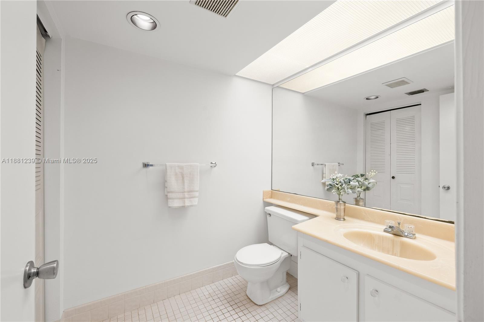 BUCKINGHAM AT CENTURY VIL - Residential