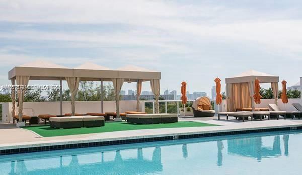 TERRAZAS RIVERPARK VILLAG - Residential