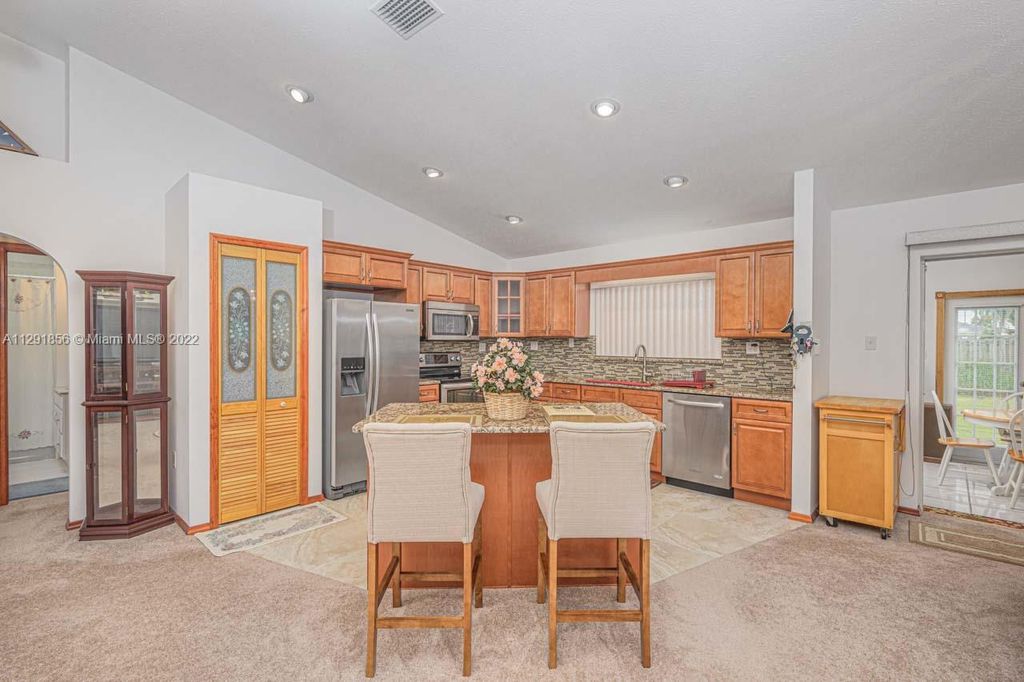 Photo of 2111 SE Wald St, Port Saint Lucie, FL 34984 (MLS # A11291856)