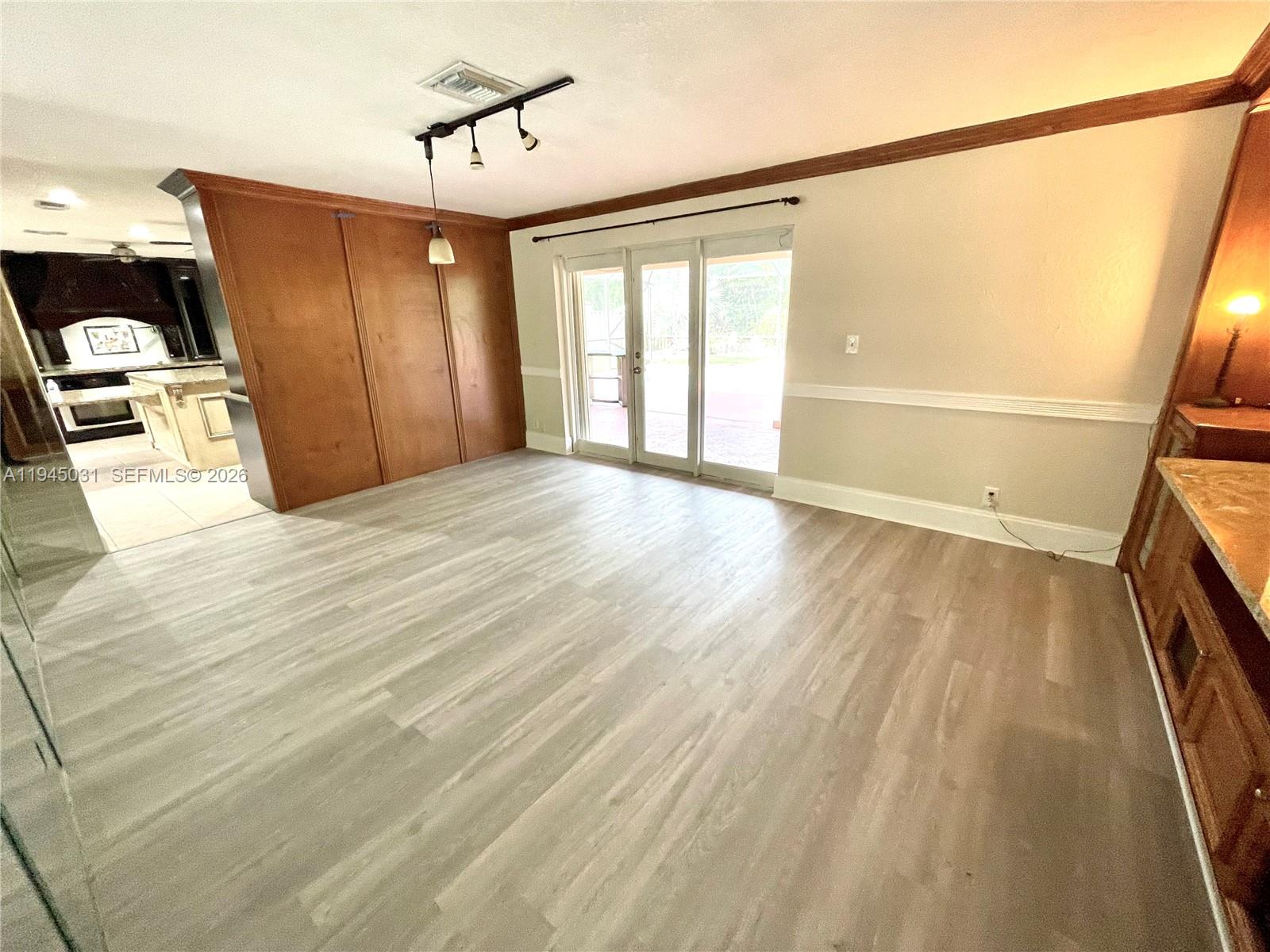 MAPLEWOOD - Residential Lease