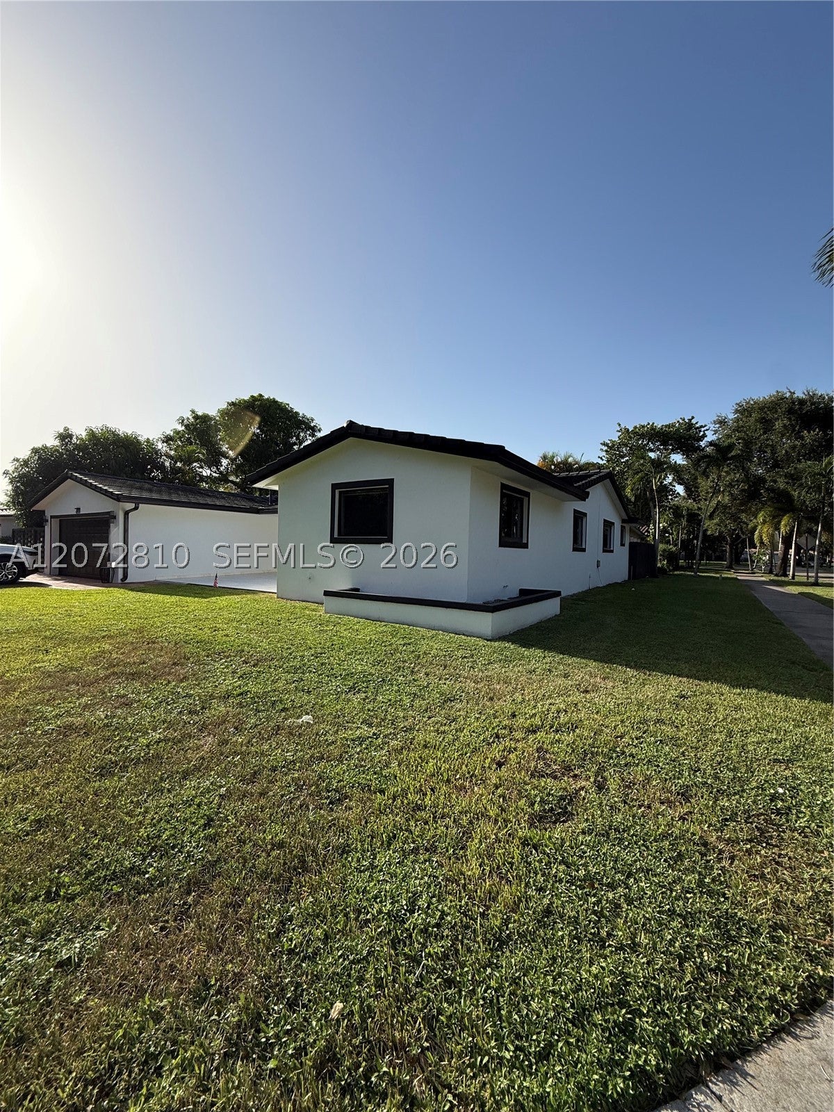 6901 S Miami Lakeway S