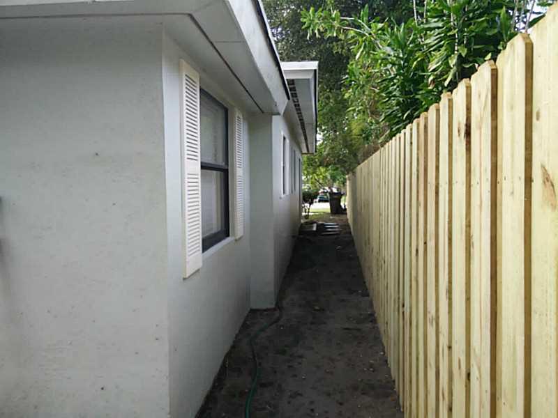 PLACIDO PLACE 11-43 B - Residential