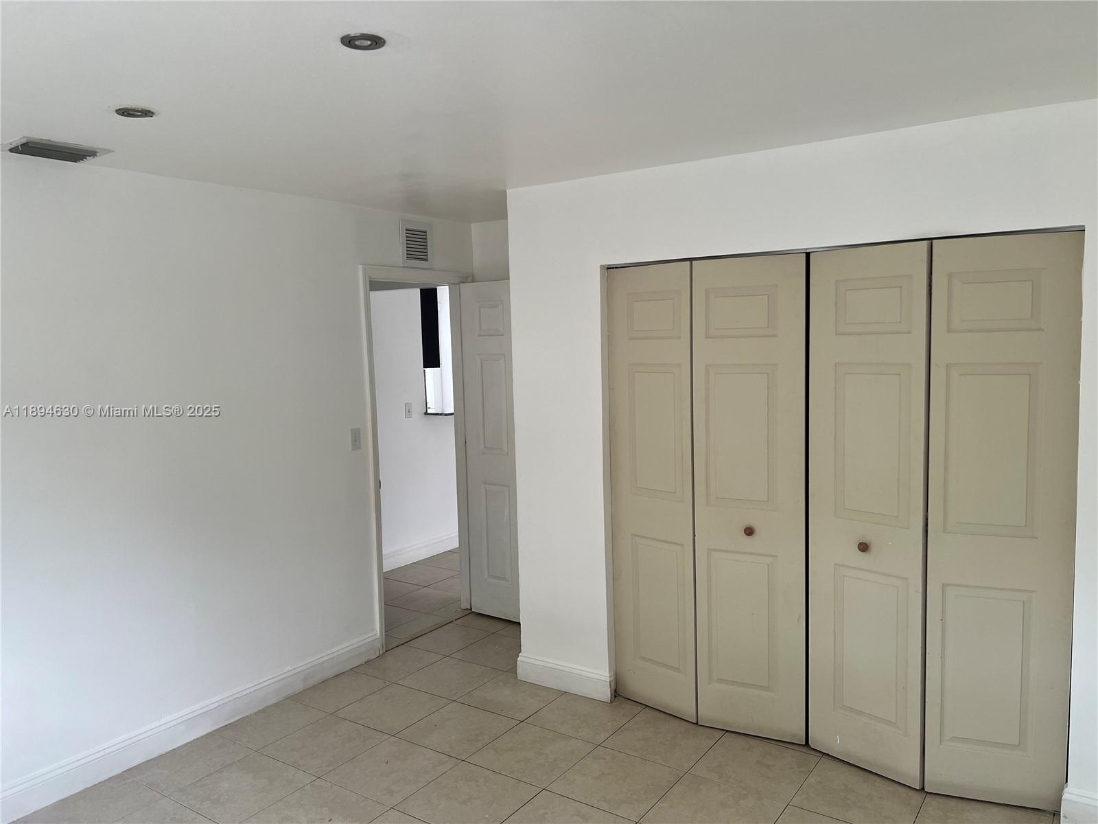 RO-LEN ACRES - Residential Lease