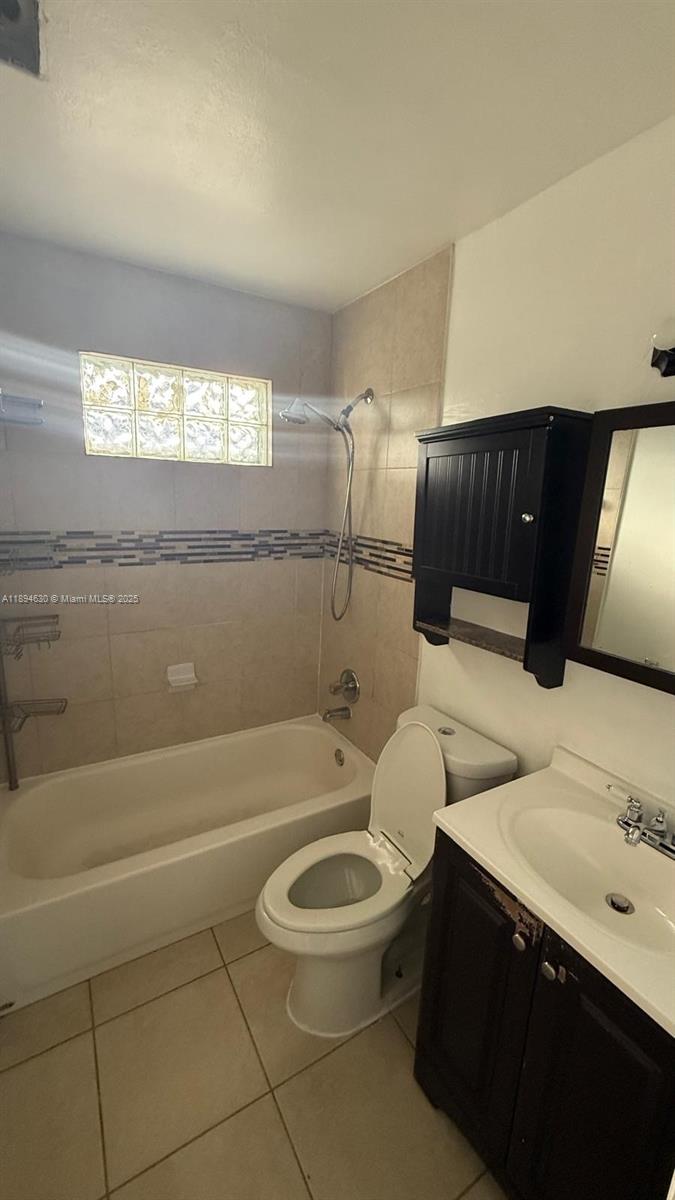 RO-LEN ACRES - Residential Lease