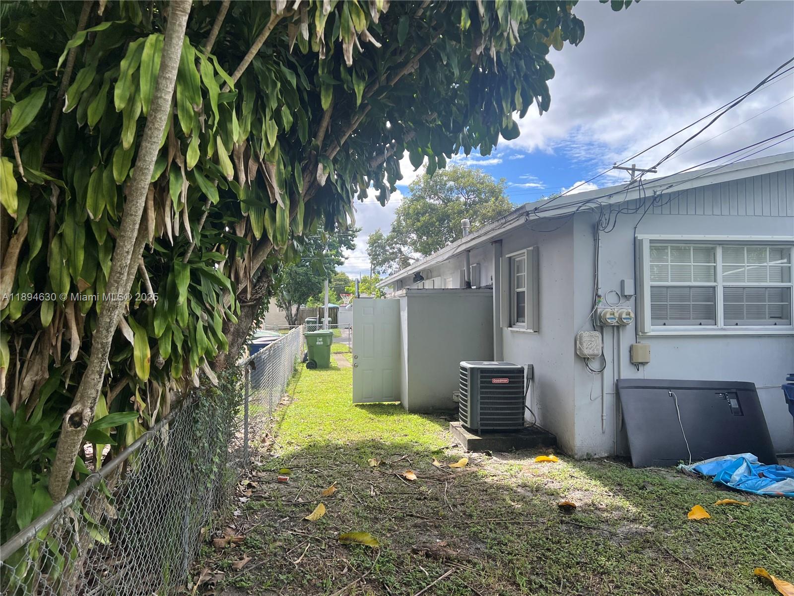 RO-LEN ACRES - Residential Lease