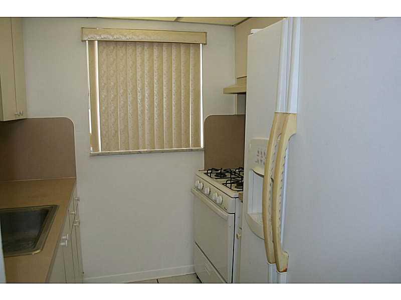 EL SOL CONDO - Residential Lease