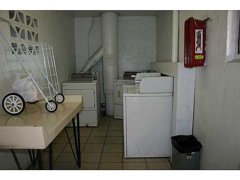 EL SOL CONDO - Residential Lease