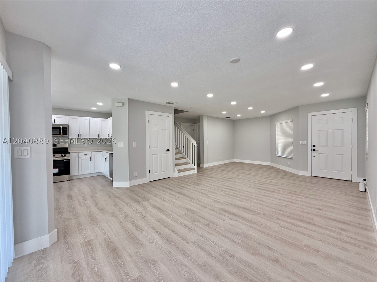 9612 Lily Bank Ct