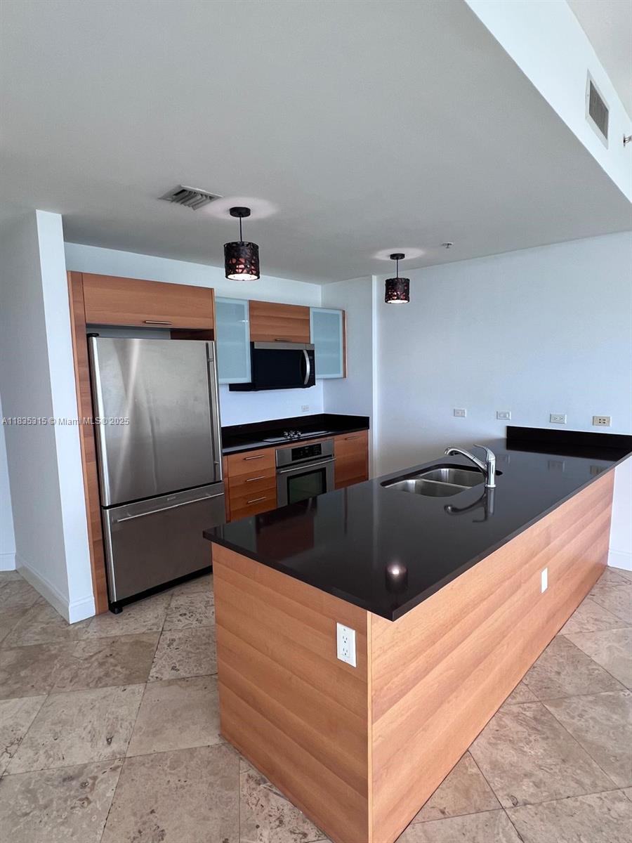 3301 NE 1st Ave H1709