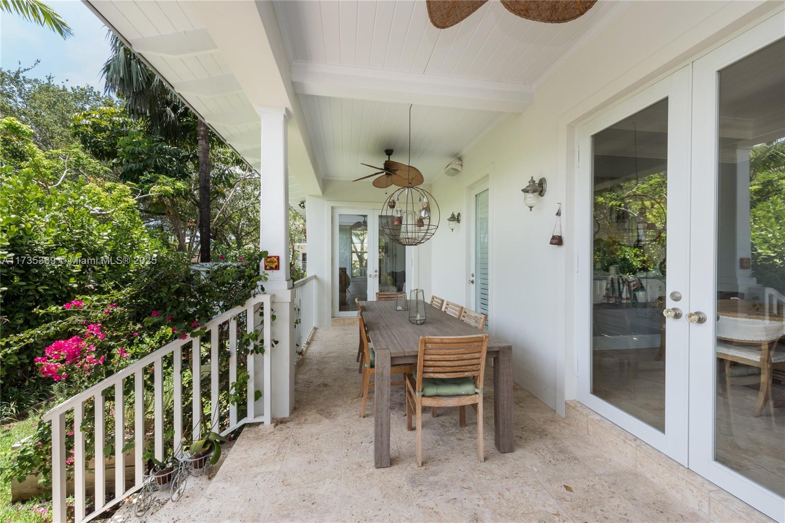 TROPICAL ISLE HOMES SUB 4 - Residential